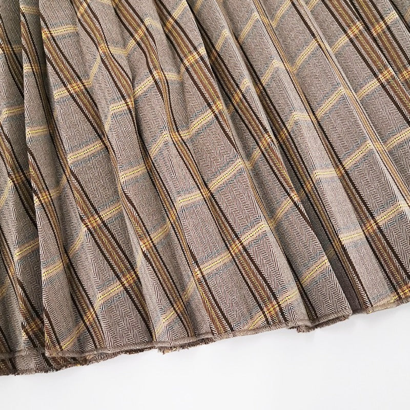 Vintage pleated belt plaid dress